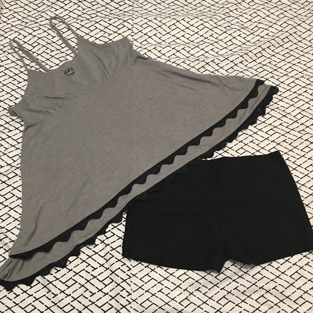 NWOT!! Cute flowey spaghetti strap shirt!